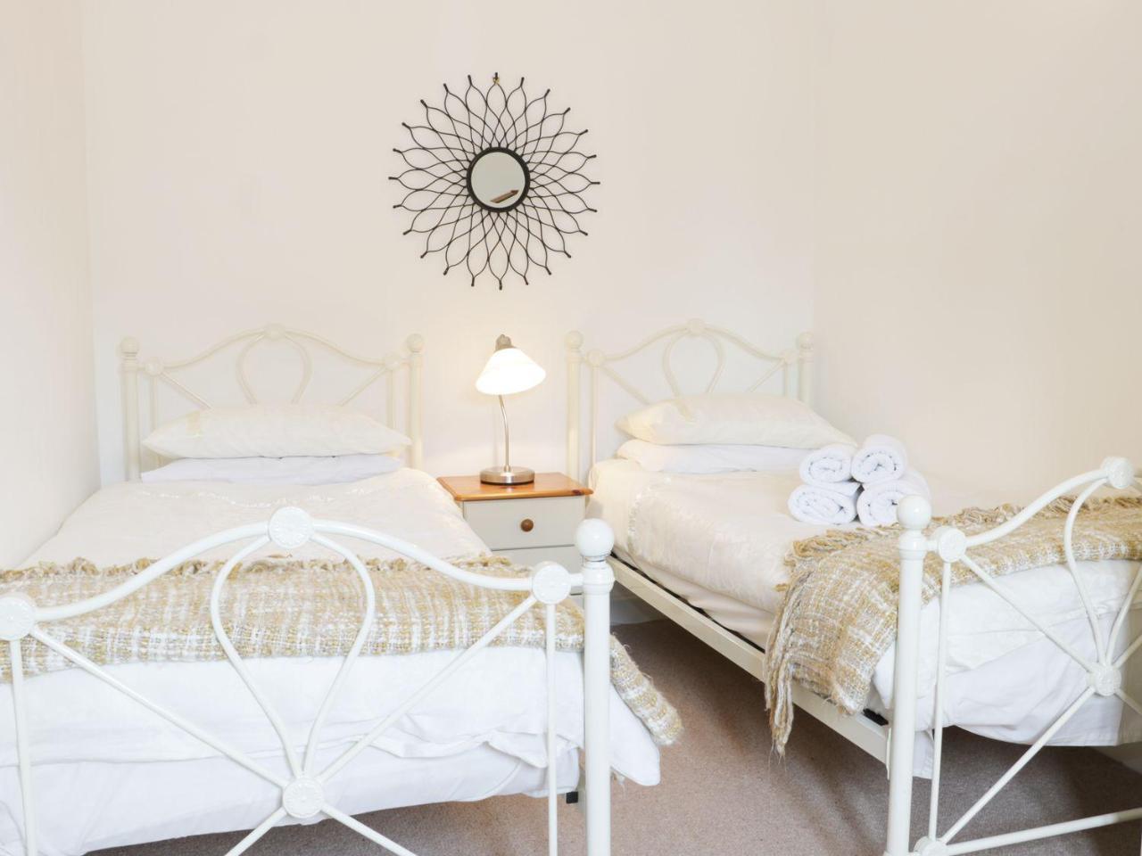 Acorn Cottage 1 Petton Bagian luar foto
